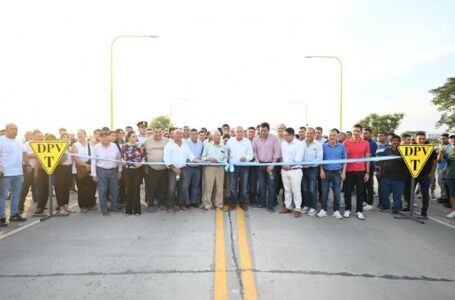 Jaldo inauguró obras de repavimentación e iluminación en Leales