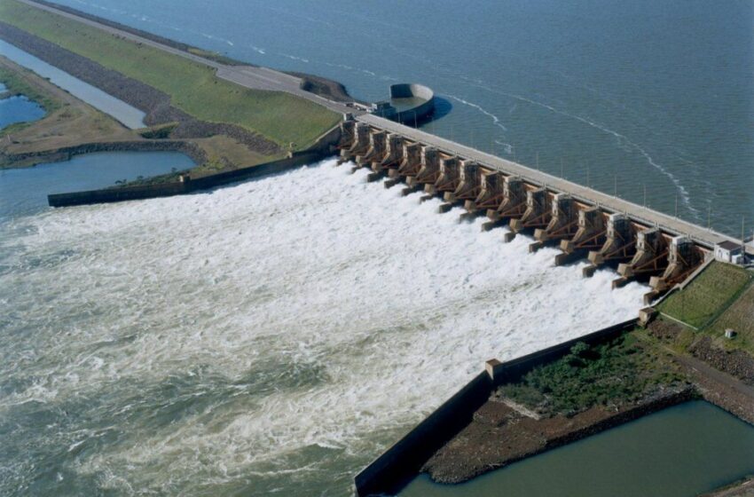  Economía aprobó pliegos técnicos para venta de hidroeléctricas