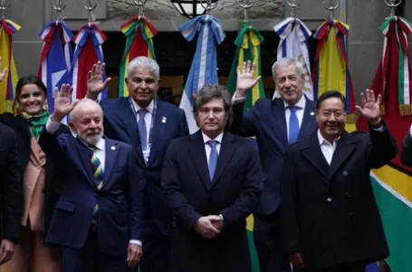 Con intenciones de asistir, Milei planea insistir con la apertura al libre comercio en la Cumbre del Mercosur