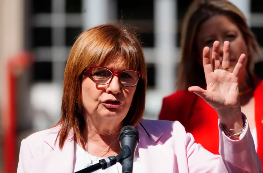  Patricia Bullrich presentó su renuncia al Ministerio de Seguridad