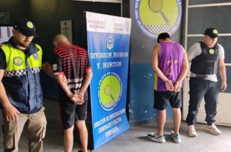 Ajuste de cuentas en Viamonte y México: dos hermanos discutieron con un hombre y lo acuchillaron