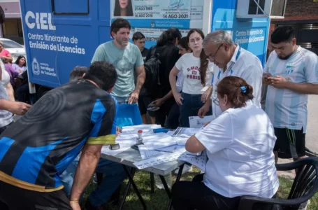 El operativo Somos Más en Territorio Navideño, llega al Barrio Lola Mora