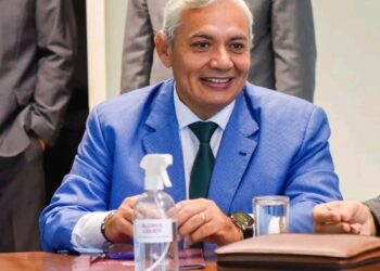 Corrimientos institucionales: Sergio Mansilla quedó a cargo del Poder Ejecutivo y Alfredo «Freddy» Toscano asumió la conducción de la Legislatura