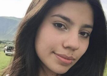 Grave accidente: taxista sin carnet chocó a una joven, intentó darse a la fuga pero vecinos lo retuvieron