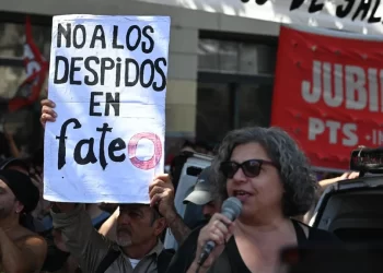 Conflicto en FATE: el Gobierno interviene ante el cierre de la planta que deja a 920 trabajadores