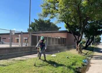 La Provincia realiza trabajos de mantenimiento en unas 600 escuelas antes del inicio de clases