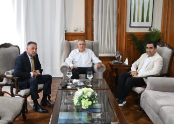 Jaldo recibió a autoridades de la Cámara Legislativa