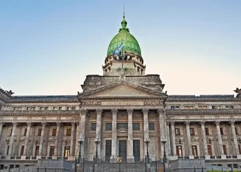 Javier Milei reabre la grieta sobre el pasado: el Congreso dividido a 50 años del golpe