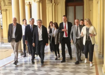 Ajuste en marcha: el Gobierno exige recortes a los ministerios y fija un plazo clave para fin de mes