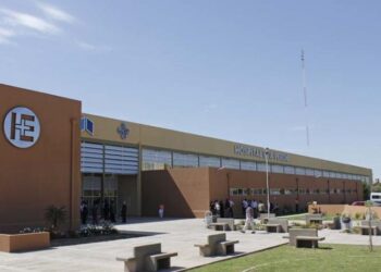 Salud fortalece las prestaciones quirúrgicas y de salud mental en el Hospital del Este