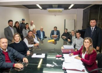 El Gobierno oficializó el traspaso de la Terminal para su modernización integral tras 30 años