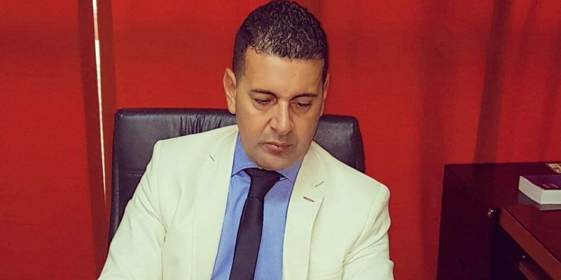 Una nueva denuncia por estafa jaquea al abogado Alfredo Aydar