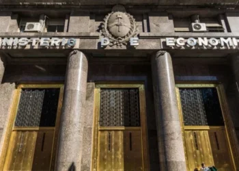 Deuda en pesos bajo presión: el Gobierno enfrenta vencimientos por $6,9 billones y apuesta a estirar plazos