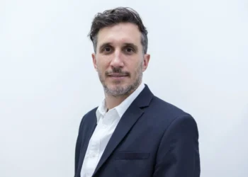Rapetti advierte que la caída de la recaudación complica el plan fiscal y anticipa una economía en retroceso