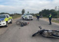 Un adolescente y una nena de 6 años que iban con un adulto resultaron heridos en un choque entre motos