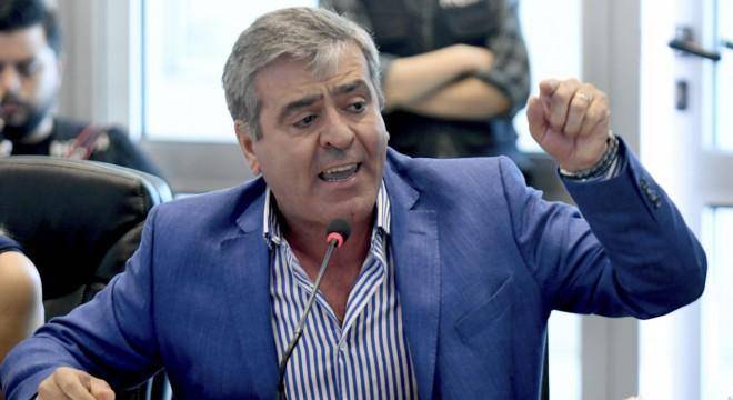 «Los chicos tuvieron que hacer una sentada para que el Ejecutivo los reciba»: José Cano exigió proteger a la Escuela Normal