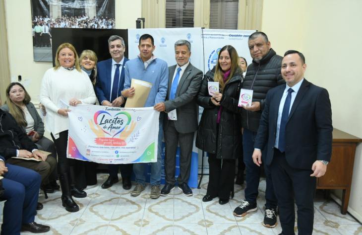 Entregaron constitución y normal funcionamiento a organizaciones civiles