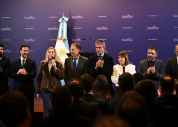 El Gobierno ya piensa en 2027: apuesta a una mejora económica y acelera su agenda de reformas