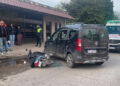 Un choque entre una camioneta y una moto en Lastenia terminó con dos jóvenes seriamente heridos