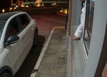 Vecinos de un barrio cerrado de Yerba Buena impidieron un asalto en la casa del empresario Roberto Sagra
