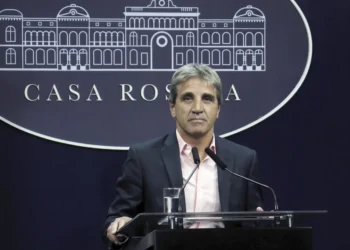 El Gobierno apuesta a una mejora de la recaudación impulsada por el pago de Ganancias