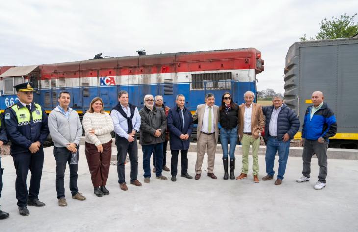 Acevedo acompañó la reactivación del desvío ferroviario del Ingenio Cruz Alta