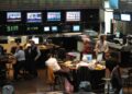 Cayeron las acciones argentinas en Wall Street y el riesgo país subió a 446 puntos