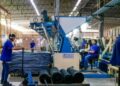 La industria creció 0,7% interanual en julio, pero cayó 0,4% frente a junio