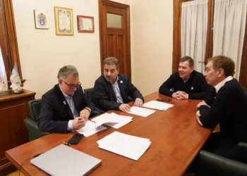 LLA y el PRO avanzan en conversaciones por un posible acuerdo para 2027