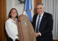 Jaldo recibió a Victoria Sauze, la primera tucumana campeona del mundo con Las Leonas