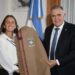 Jaldo recibió a Victoria Sauze, la primera tucumana campeona del mundo con Las Leonas