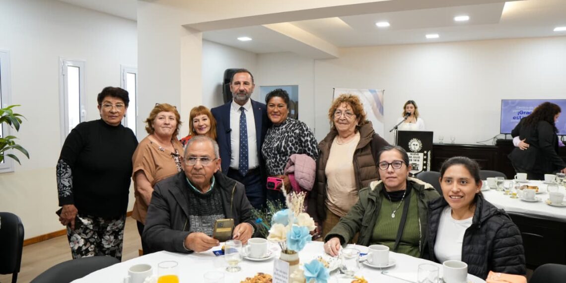 Fernando Juri agasajó a jubilados y pensionados ferroviarios por el Día del Jubilado