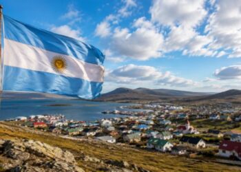 “Milei llega tarde con Malvinas”: fuertes críticas a la política del Gobierno sobre los recursos del Atlántico Sur