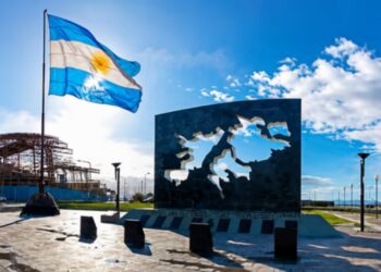 El Gobierno envió al Congreso la Ley de Defensa de la Soberanía Nacional: las claves del proyecto por Malvinas