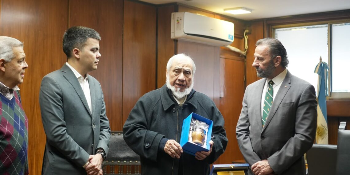 Fernando Juri homenajeó a Zamba Quipildor en el Concejo Deliberante