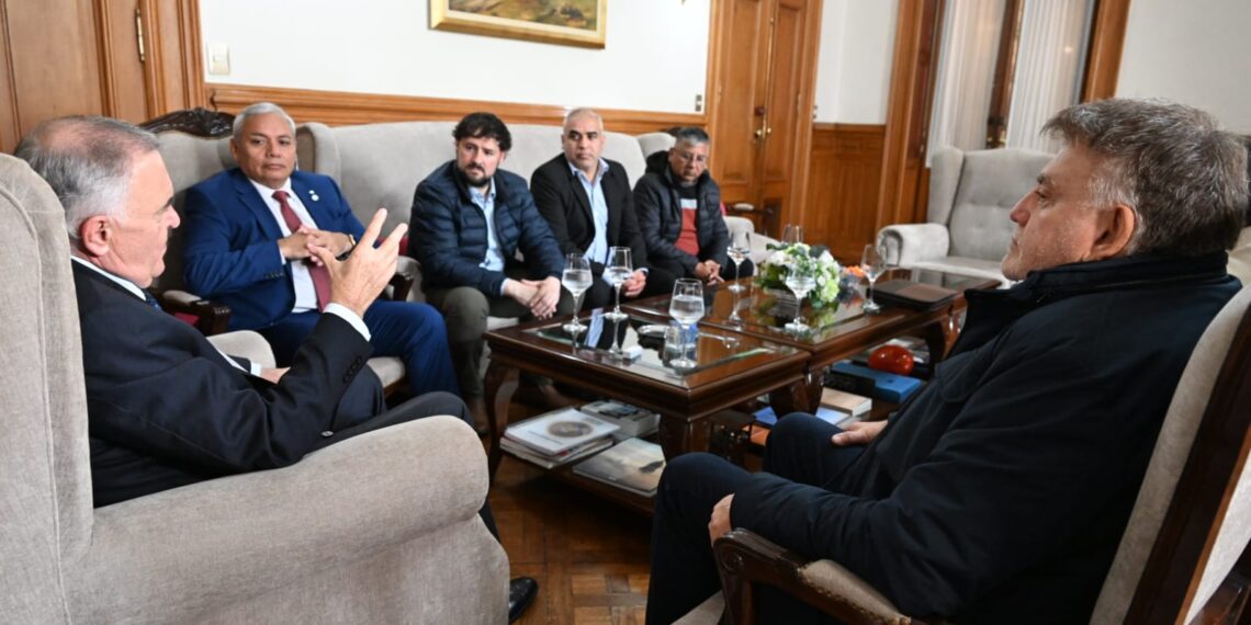 Fredy Toscano y Domingo Amaya ratificaron su respaldo a Jaldo junto al Partido Socialista